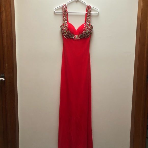Faviana prom dress - Picture 4 of 6